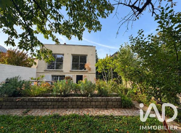Maison à vendre 6 pièces 140 m² Saint-Germain-en-Laye