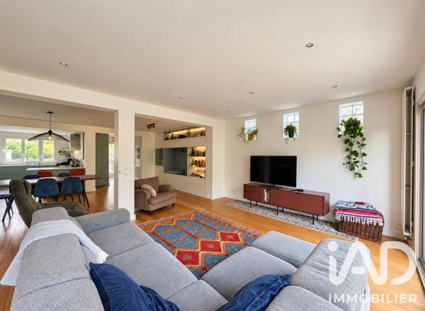 Maison à vendre 6 pièces 140 m² Saint-Germain-en-Laye