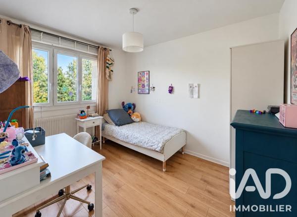 Maison à vendre 6 pièces 140 m² Saint-Germain-en-Laye