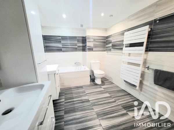 Maison à vendre 6 pièces 137 m² Peymeinade