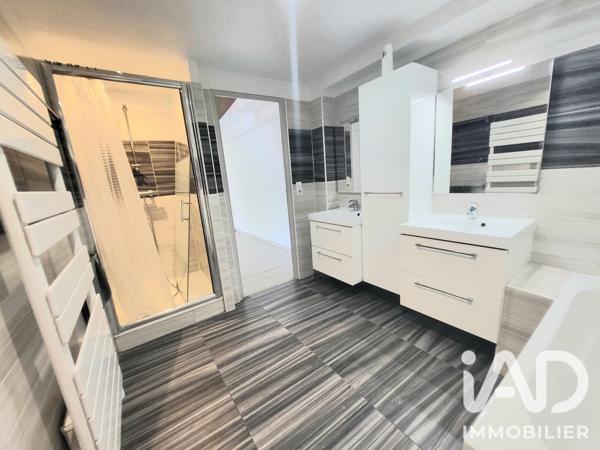 Maison à vendre 6 pièces 137 m² Peymeinade