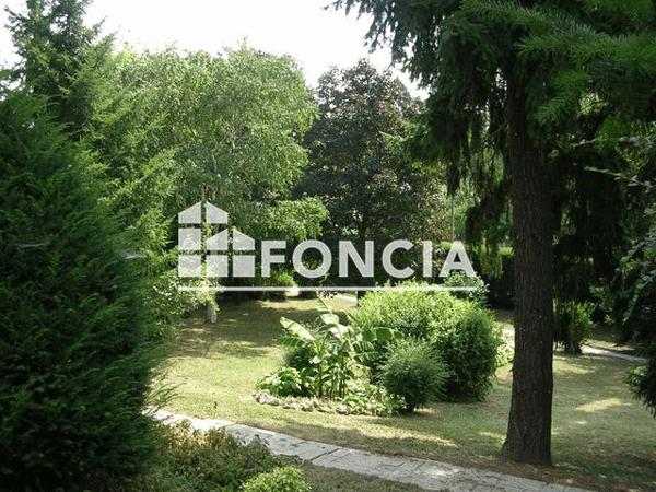 À vendre Maison 8 pièces 180 m² - Sainte-foy-lès-lyon 69110