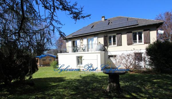 Maison à vendre 6 pièces LONS (64) de 141 m² sur 1014 m² de Terrain