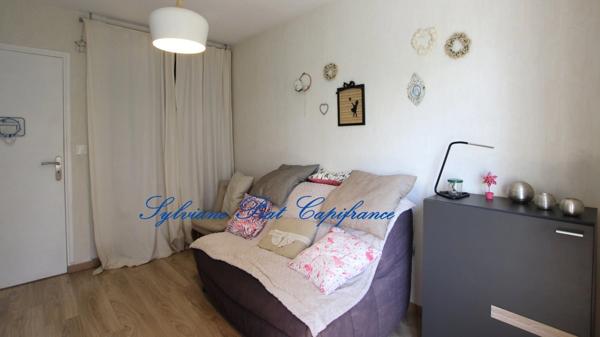 Maison à vendre 6 pièces LONS (64) de 141 m² sur 1014 m² de Terrain