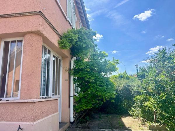 GENNEVILLIERS - QUARTIER LA CITE JARDIN - MAISON FAMILIALE AVEC JARDIN