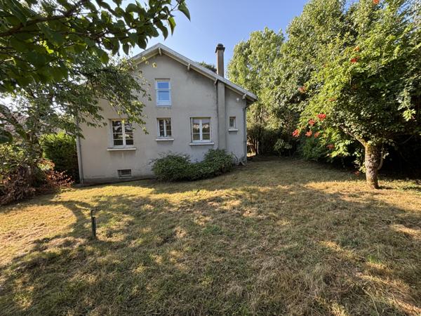 Maison 5 pièce(s) 3 chambre(s) 108 m²