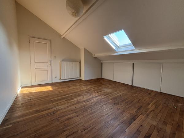 Maison 5 pièce(s) 3 chambre(s) 108 m²