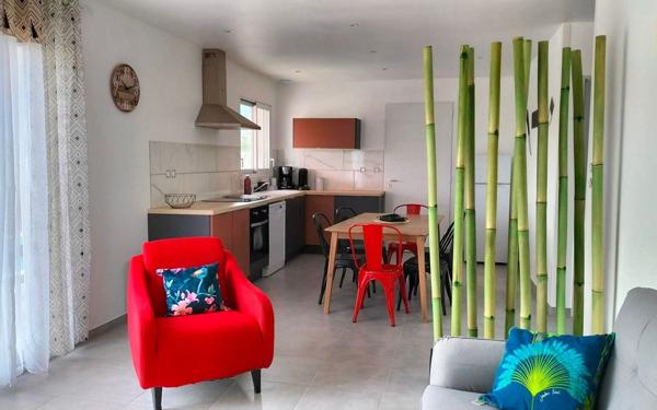 Maison à vendre    3 pièces •  Vallon-Pont-d'Arc