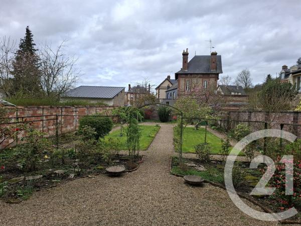 Maison à vendre  11 pièces - 226 m2 LISIEUX - 14