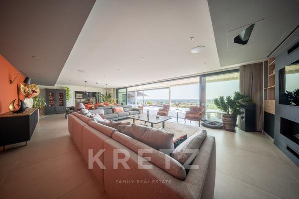Bordeaux Rive droite - Villa avec vue sur les coteaux de l'Entre-deux-Mers, 314m² plain pied