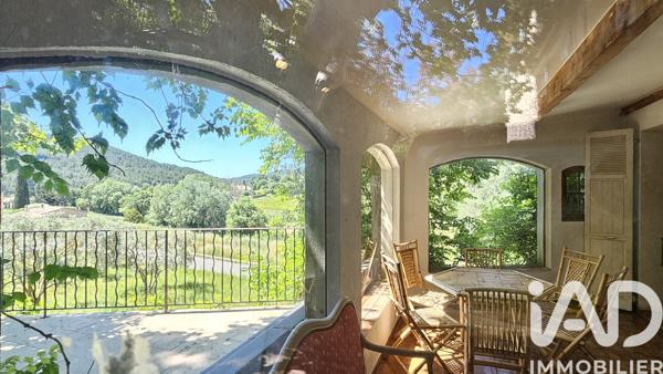 Maison à vendre 15 pièces 380 m² Le Castellet