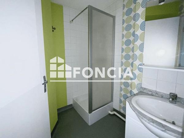 Location Studio 22.51 m² - 10 PLACE JEAN JAURES Tours 37000