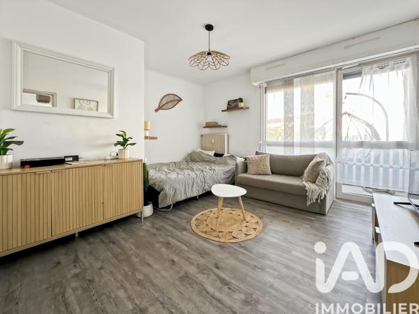 Appartement à vendre 1 pièce 24 m² Nîmes-Saint-Césaire