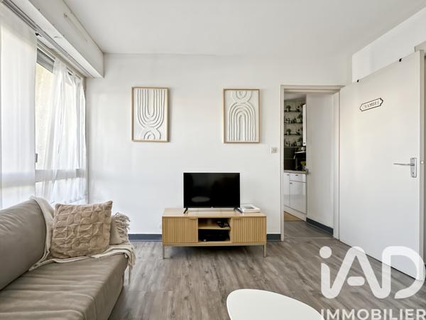 Appartement à vendre 1 pièce 24 m² Nîmes-Saint-Césaire