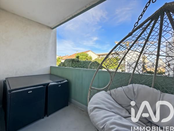 Appartement à vendre 1 pièce 24 m² Nîmes-Saint-Césaire