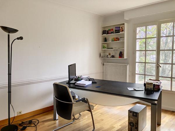 Maison Saint Gervais La Foret 5 pièce(s) 125 m2