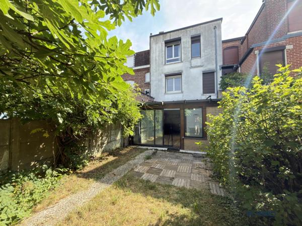 Maison familiale 4 chambres - bureau - jardin - garage