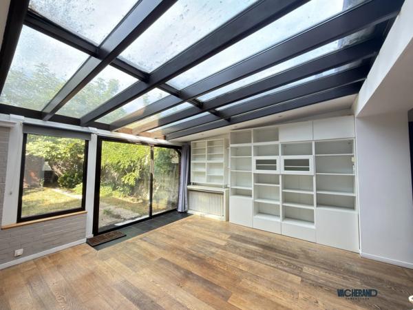 Maison familiale 4 chambres - bureau - jardin - garage