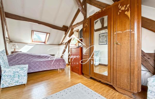 Maison 8 pièces de 141 m2 à Thorigny sur Oreuse 89260