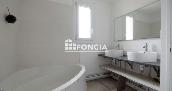 À vendre Maison 4 pièces 98 m² - Moissy-cramayel 77550