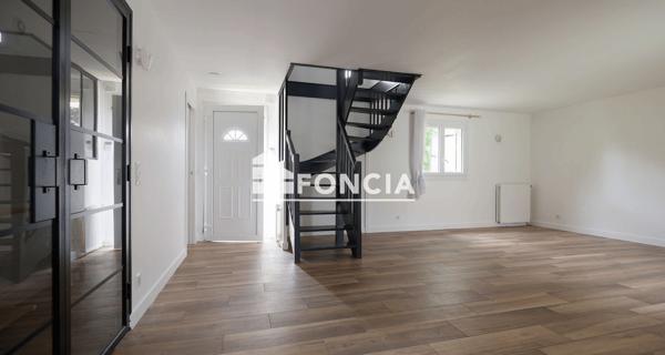 À vendre Maison 4 pièces 98 m² - Moissy-cramayel 77550