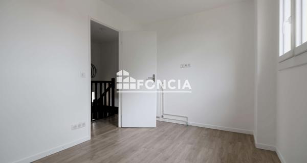 À vendre Maison 4 pièces 98 m² - Moissy-cramayel 77550