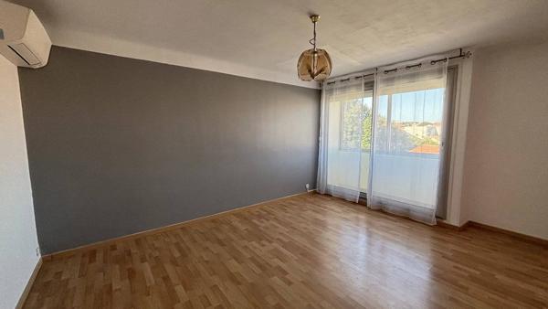 Appartement T3 Libre de suite - 2ème étage