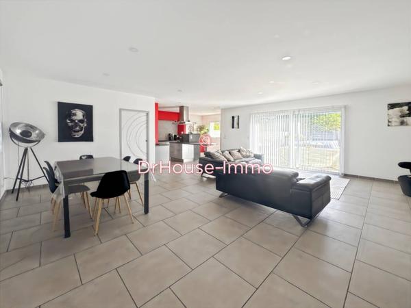 Maison à vendre 5 pièces de 141 m²