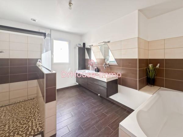 Maison à vendre 5 pièces de 141 m²