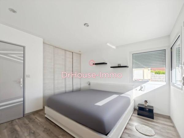 Maison à vendre 5 pièces de 141 m²