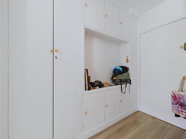 APPARTEMENT 3 PIECES BALCON QUARTIER GAMBETTA