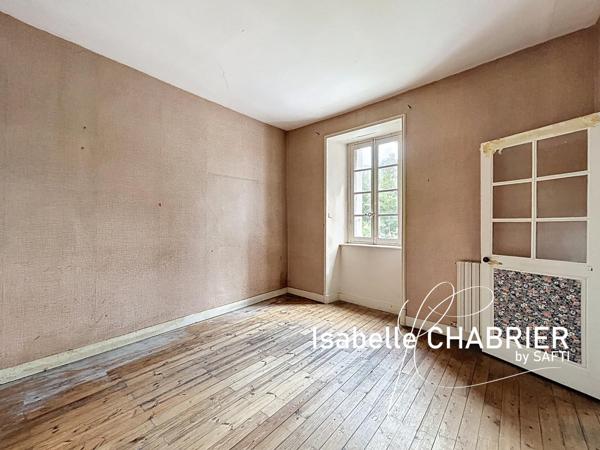 DURTAL, MAISON AVEC ACCES DIRECT A LA RIVIERE