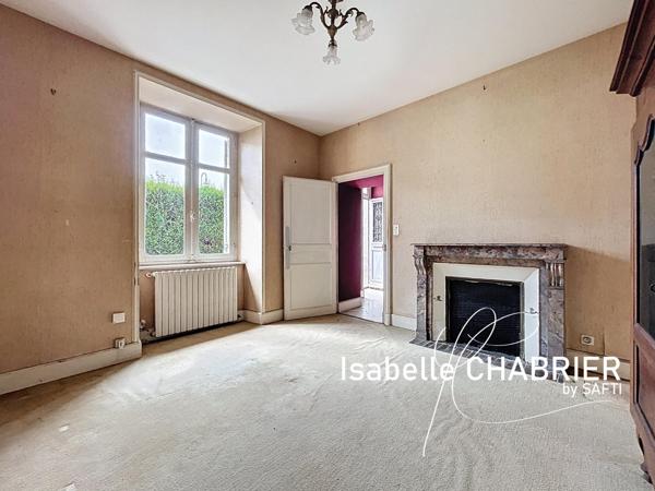 DURTAL, MAISON AVEC ACCES DIRECT A LA RIVIERE