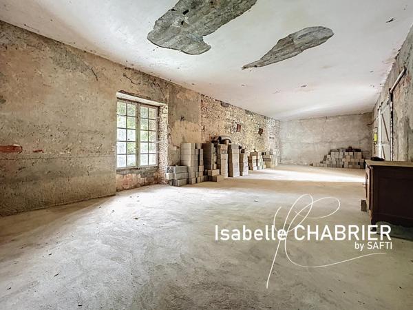 DURTAL, MAISON AVEC ACCES DIRECT A LA RIVIERE