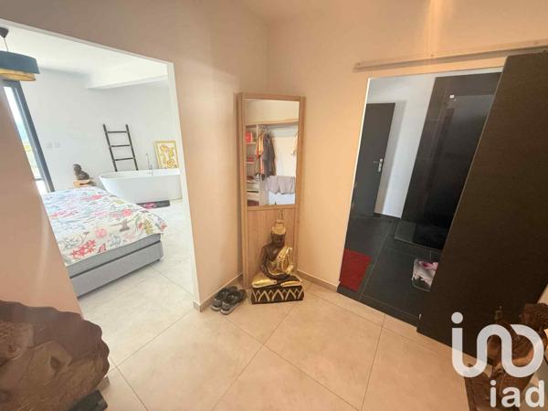 House for sale 5 rooms 146 m² Sainte-Rose