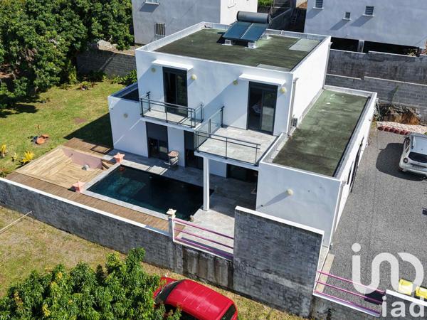 House for sale 5 rooms 146 m² Sainte-Rose