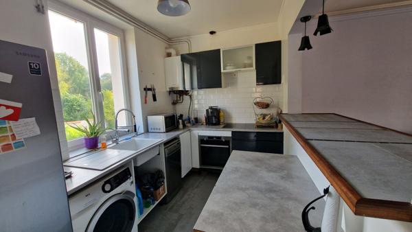 Maison Mantes La Ville de 3 chambres et 580m² de terrain