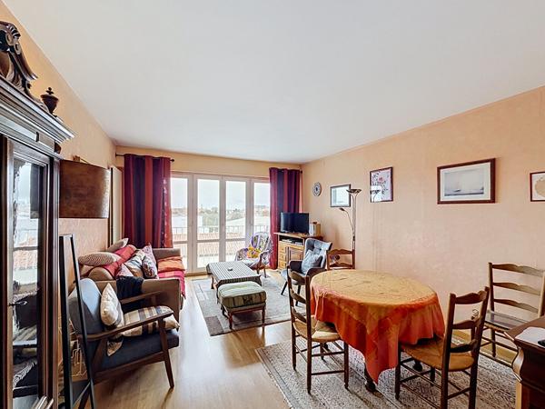 Appartement La Rochelle - Quartier proche du marché 2 ch - ascenseur