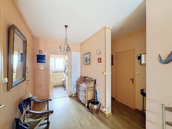 Appartement La Rochelle - Quartier proche du marché 2 ch - ascenseur
