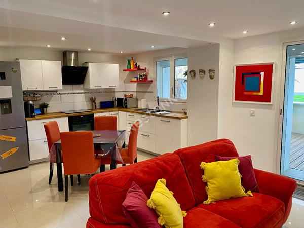 Maison Centre-ville de Pontoise 3 pièces avec jardin quartier St MARTIN