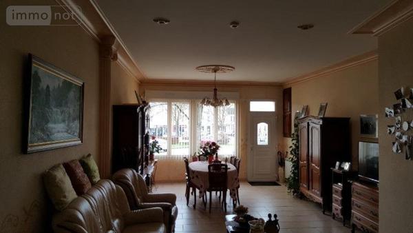 Maison à vendre à Villaines-la-Juhel en Mayenne (53700), ref : 1379