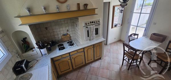 Maison indépendante avec jardin