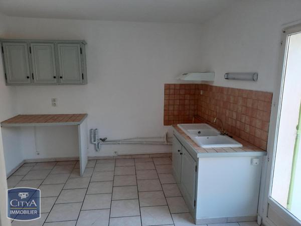 Immeuble à vendre 518m²