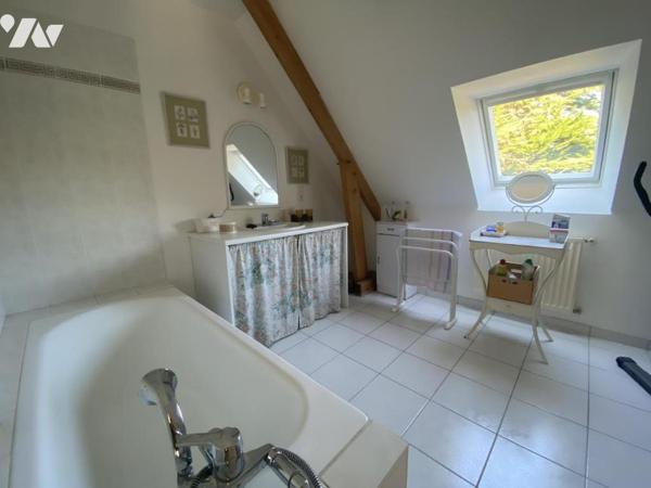 MAISON T7 - QUARTIER CALME ENTRE LA BAULE ET GUERANDE