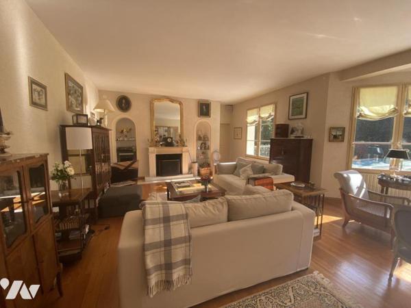 MAISON T7 - QUARTIER CALME ENTRE LA BAULE ET GUERANDE