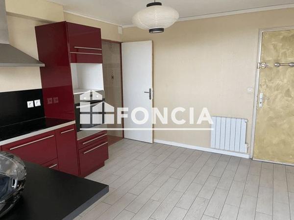 Location Studio 19.69 m² - 24 QUAI OUEST Courseulles Sur Mer 14470