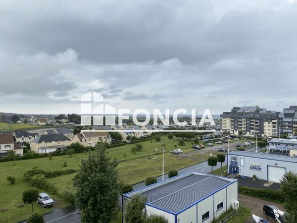 Location Studio 19.69 m² - 24 QUAI OUEST Courseulles Sur Mer 14470