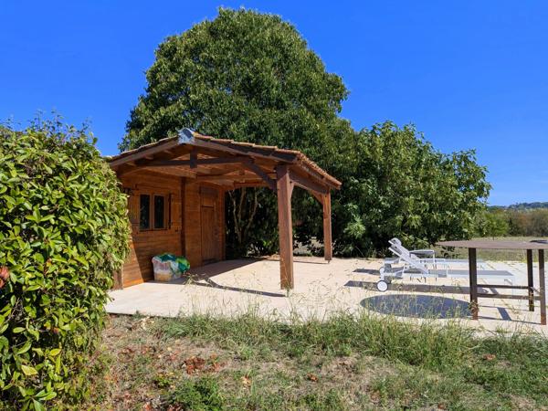 Grande Maison de 5 chambres avec Piscine proche de Blaye