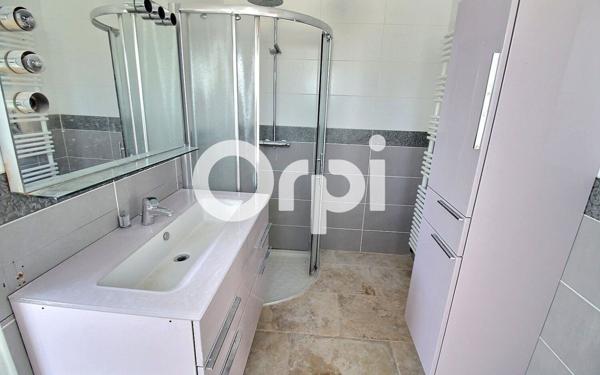 Maison à vendre    4 pièces • 197 m2 Marseille 14