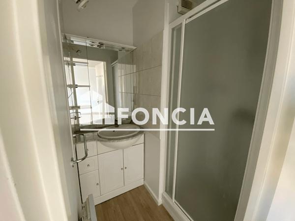 Location Appartement 2 pièces 34.72 m² - 6 RUE GEORGES MORVAN La Rochelle 17000